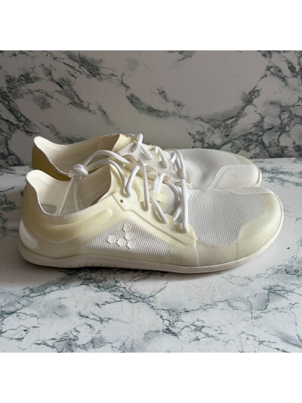VivoBarefoot Women 43 US 11 Primus Lite III Running Shoe Barefoot White Mesh